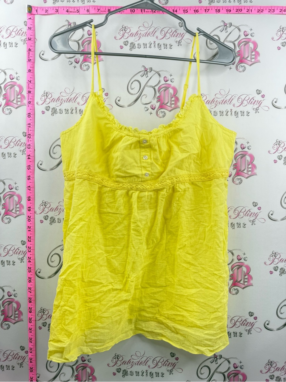Old Navy tank top milkmaid buttons Yellow Lace-Trim Spaghetti Strap Cami